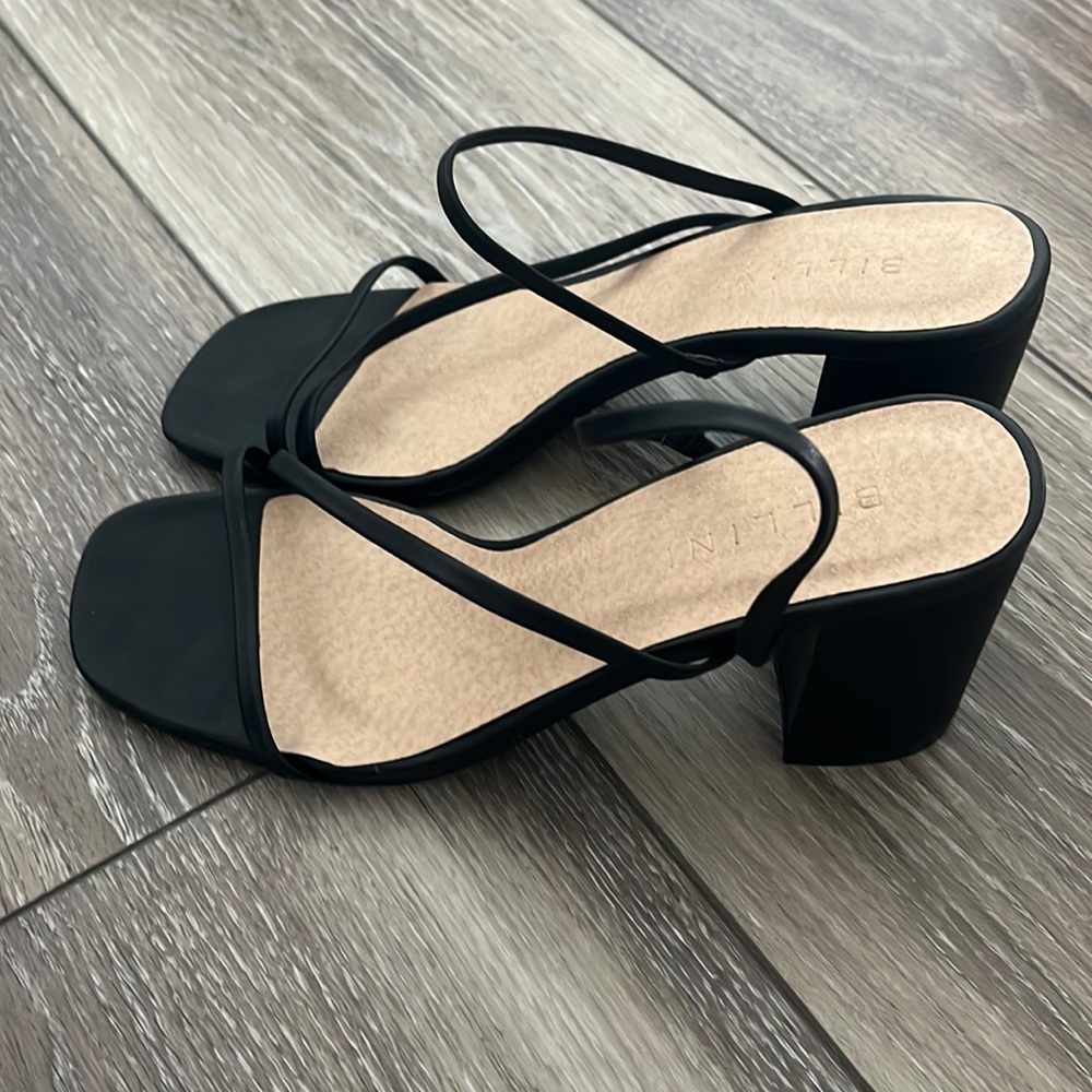 Princess Polly/ Bellini black heels